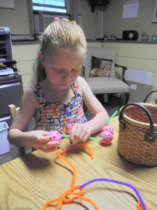 golf ball and pipe cleaner activity 2013-08-28